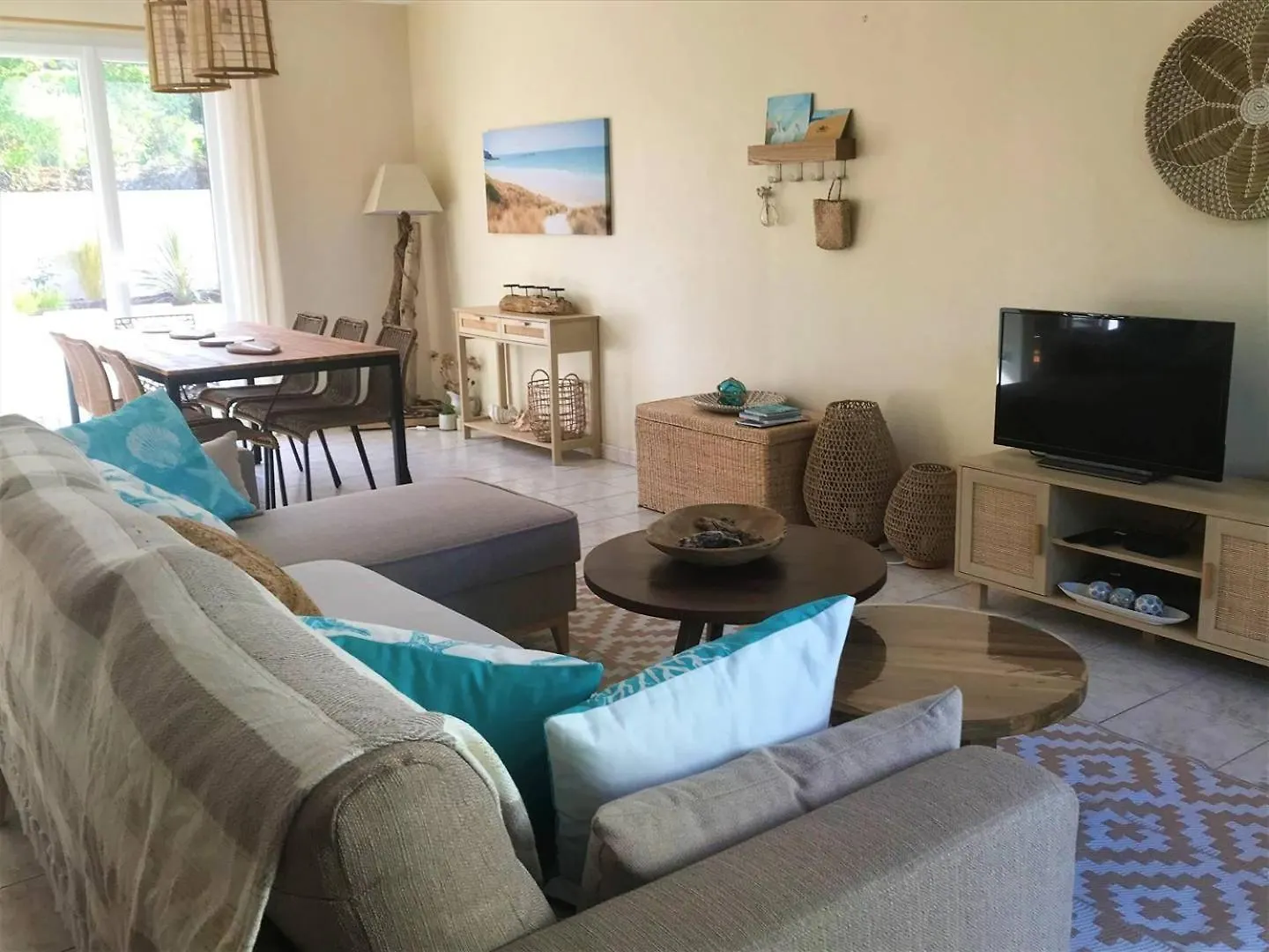 Maison Avec Jardin, Wifi A 600M De La Mer A Tregastel - Ref 58 0*,